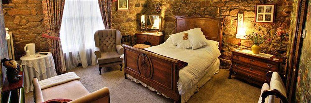 The Old Lockup Hotel Wirksworth Buitenkant foto